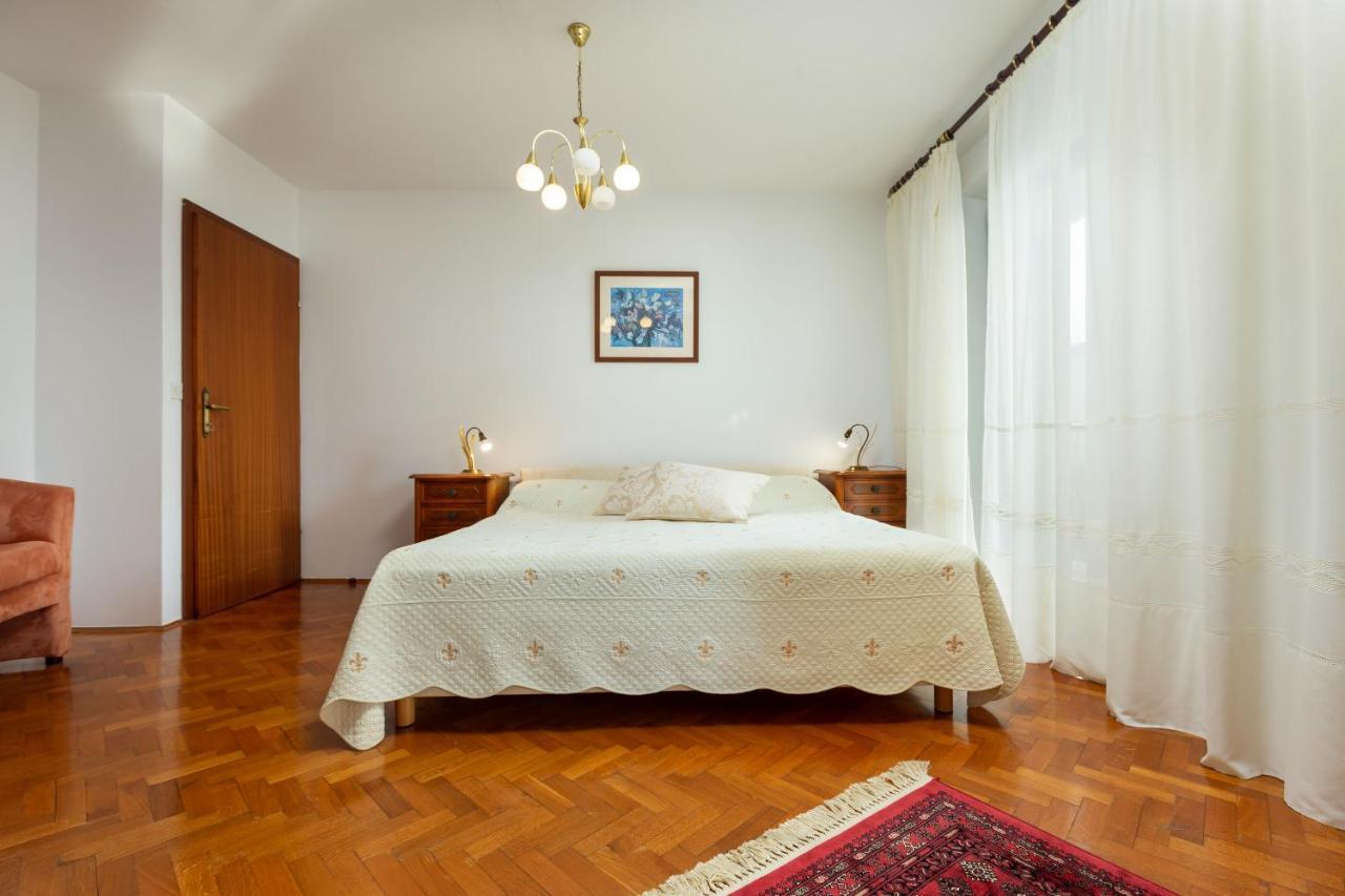 Vikendica House Suzana *